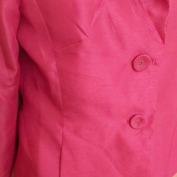 Melanie- Lyne out fit Size 4 - Picture 2 of 10